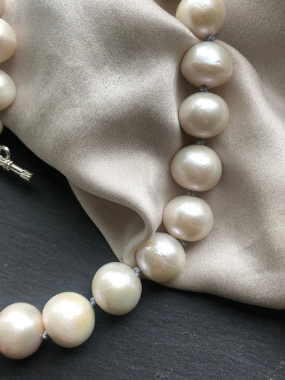 Classic Pearl 012