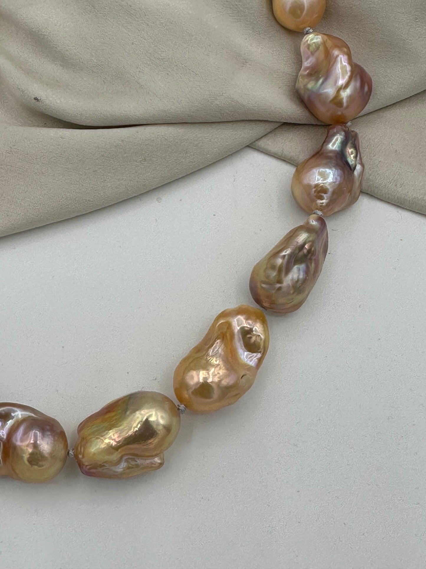 Baroque Pearl 008