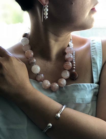 The Pearl 001