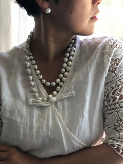 Pearl Stud 004