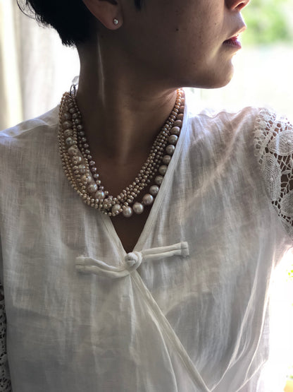 Pearl stud 005