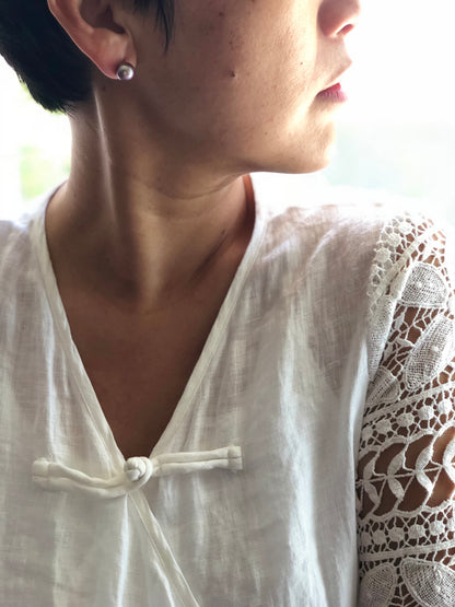 Pearl Stud 009