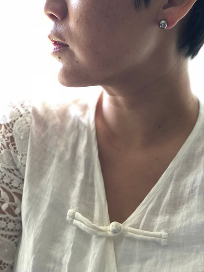 Pearl Stud 009