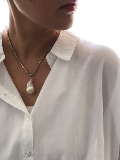 Pearl Pendent 001