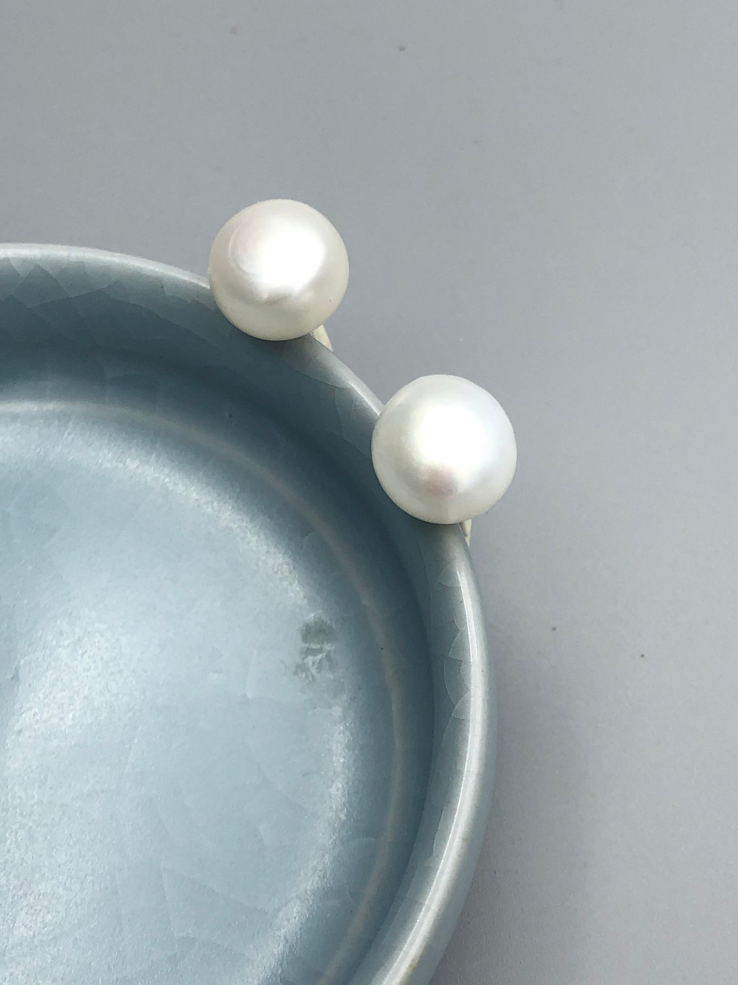 Pearl Stud 004